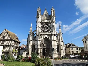 Église Collégiale Notre-Dame de Turenne