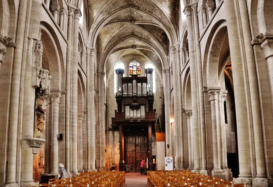 Église Saint-Étienne de Beauvais
