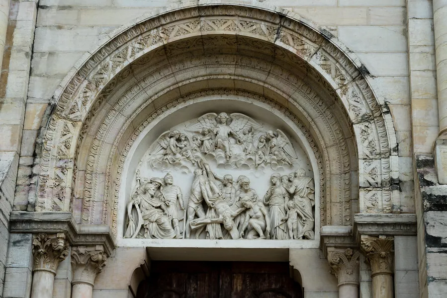 Église Saint-Pierre de Mâcon