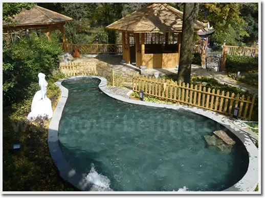 泉眼温泉 (Quan Yan Hot Spring)