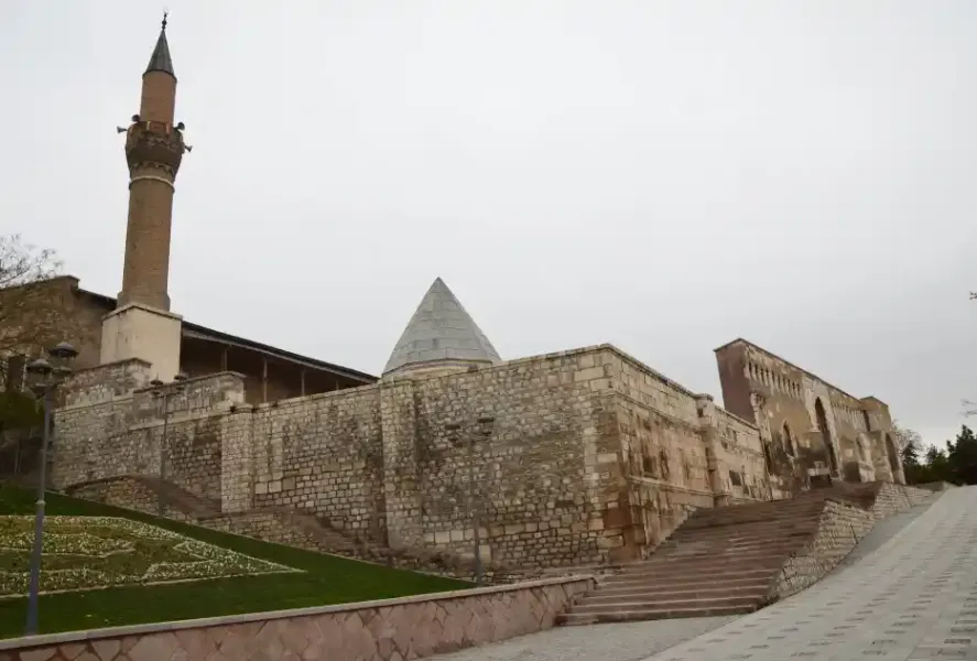 Alaeddin Hill