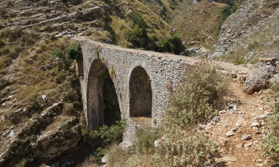 Ali Pasha Bridge