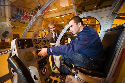 American Helicopter Museum & Education Center