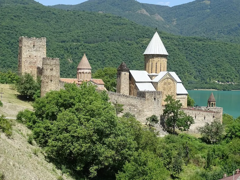 Ananuri Fortress
