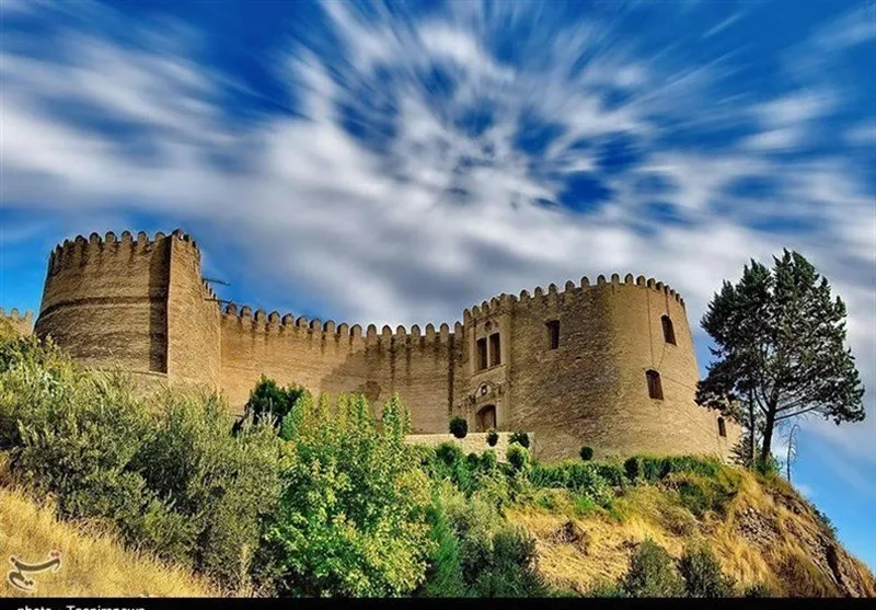 Anarak Historical Castle