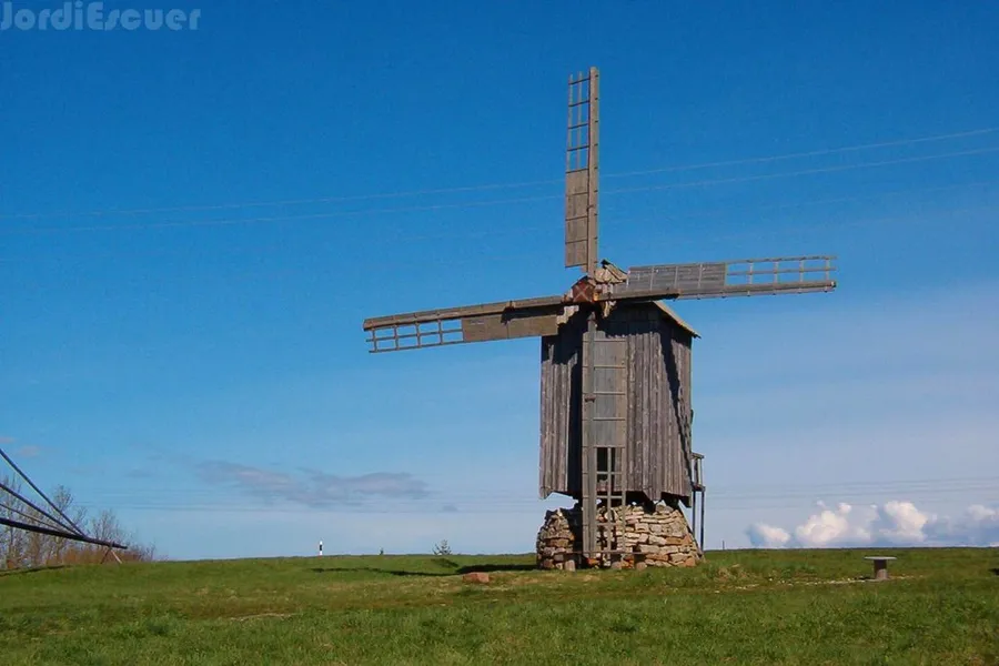 Angla Windmills