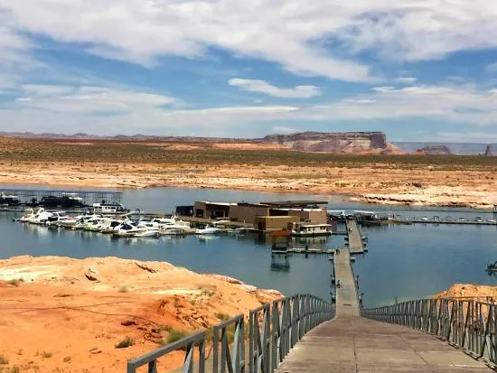 Antelope Point Marina