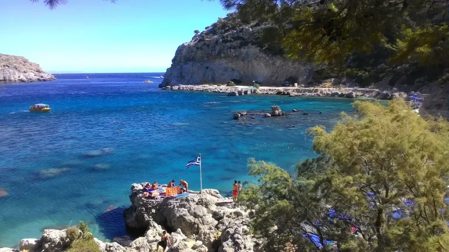 Anthony Quinn Bay