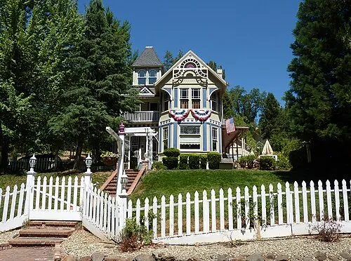 Apple Hill