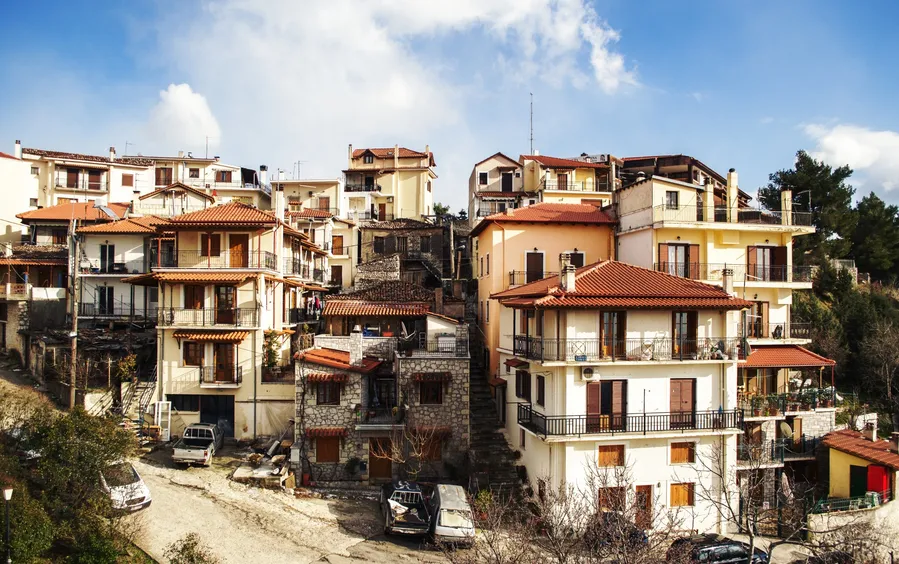 Arahova Village
