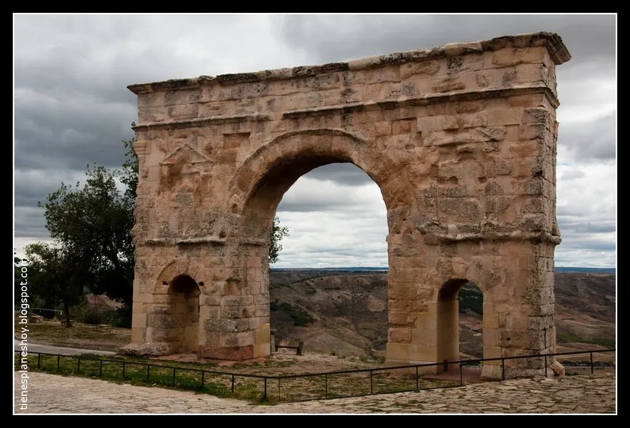 Arco Romano de Medinaceli