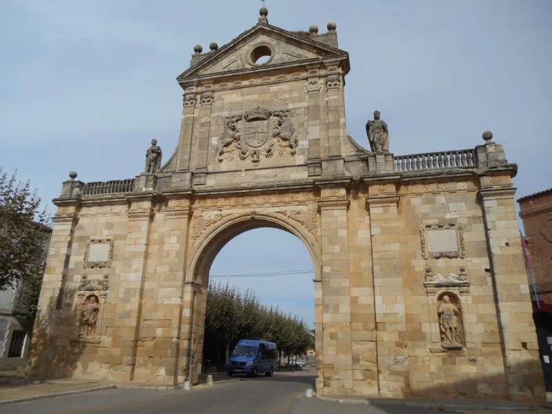 Arco de San Benito