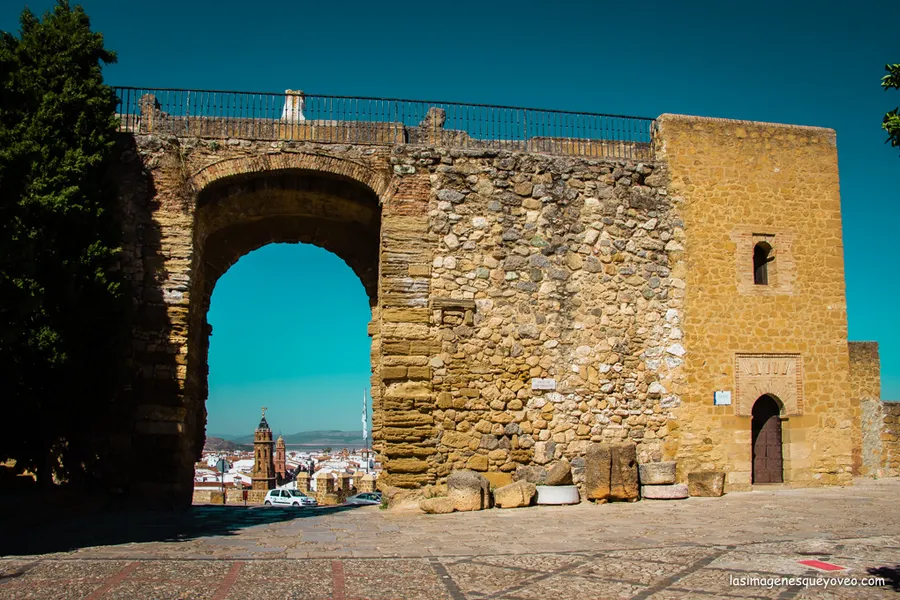 Arco de los Gigantes