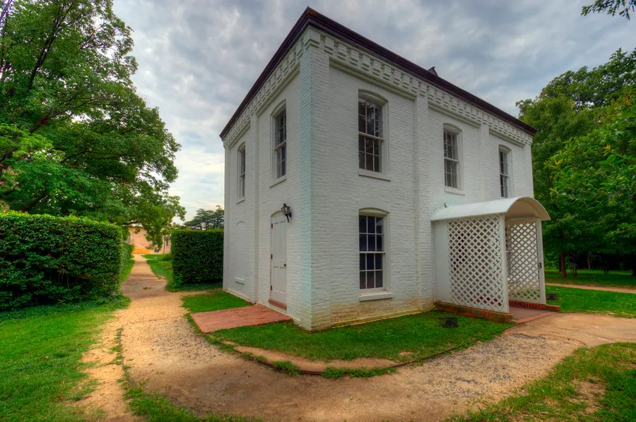 Arlington House Museum
