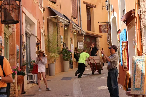 Art Galleries and Craft Shops