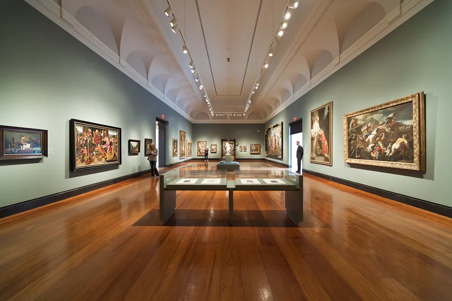 Art Gallery of Ontario (AGO)