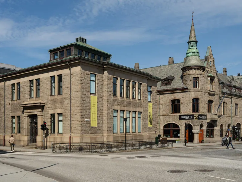 Art Nouveau Centre