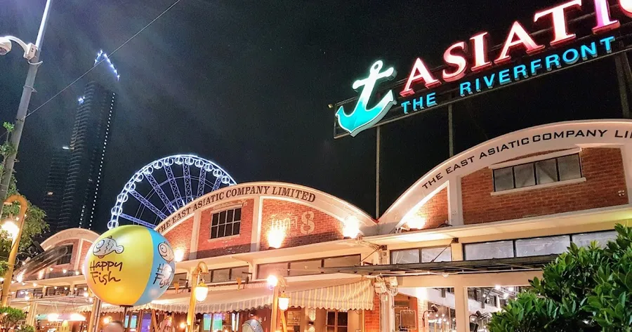 Asiatique The Riverfront