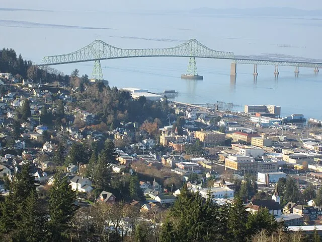 Astoria Column