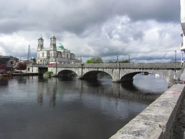 Athlone Town Centre