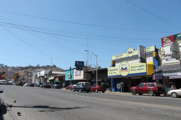 Avenida Ruiz