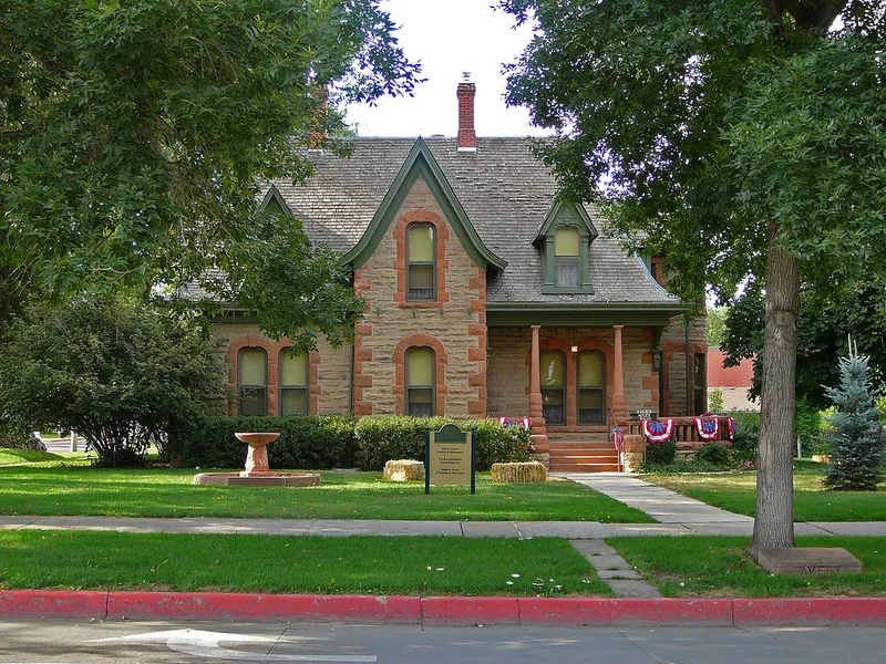 Avery House
