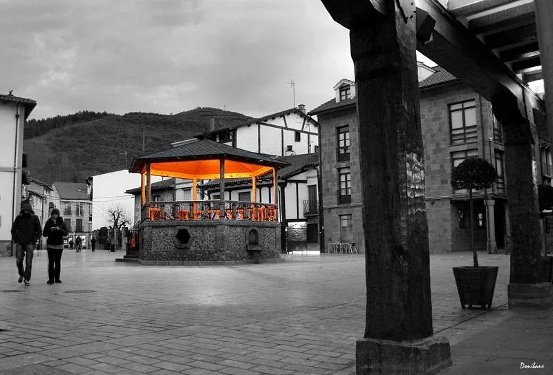 Ayuntamiento de Ezcaray (Plaza del Quiosco)