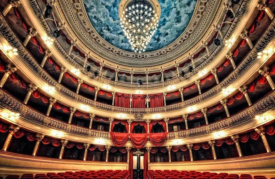 Baltazar Dias Municipal Theatre