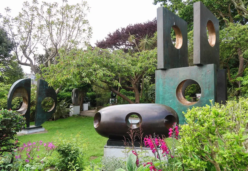 Barbara Hepworth Museum and Sculpture Garden