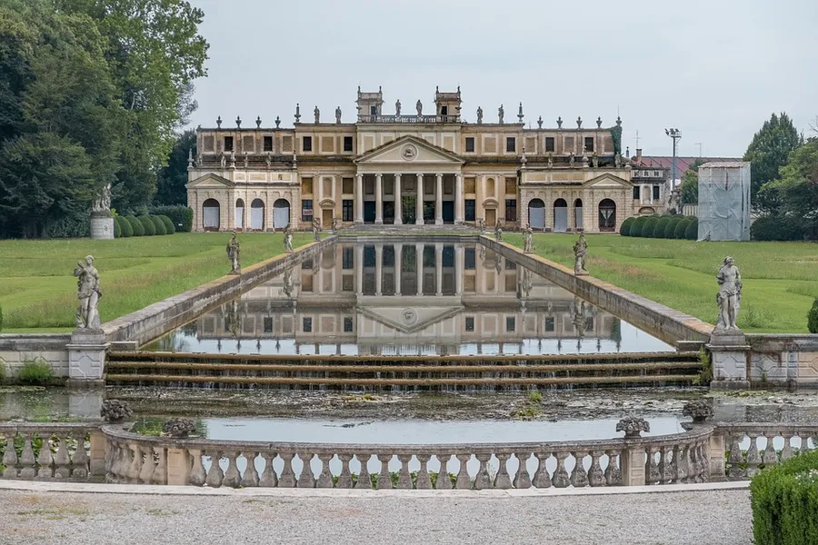 Baroque Gardens
