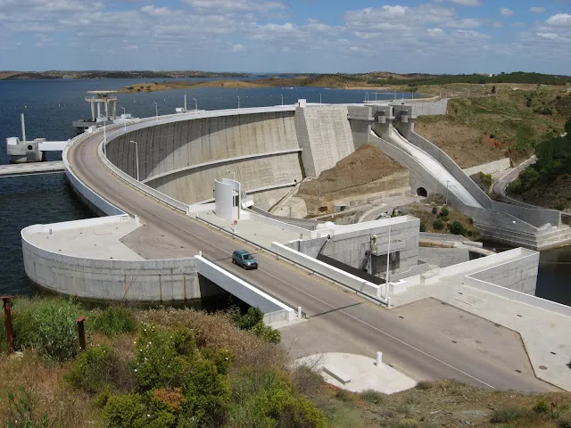 Barragem de Alqueva (near Moura)