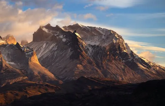 Base Las Torres Trek