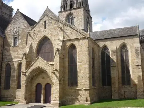 Basilica of Notre-Dame de Bon Secours
