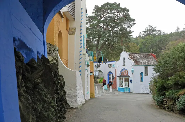 Battery Square