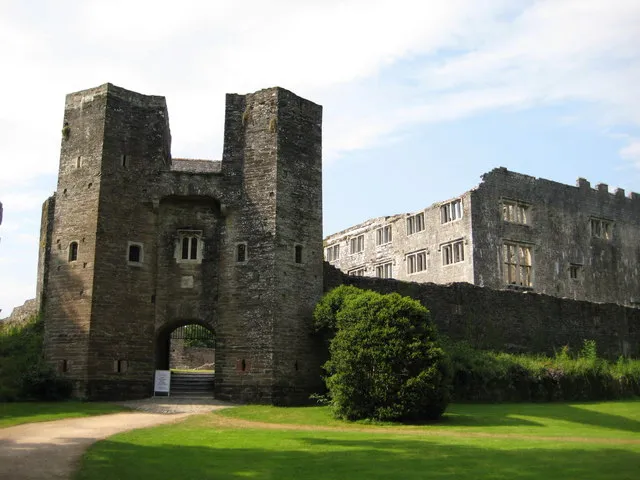 Berry Pomeroy Castle