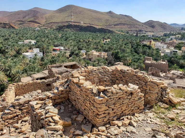 Birkat Al Mouz Ruins (accessible from Sinaw)