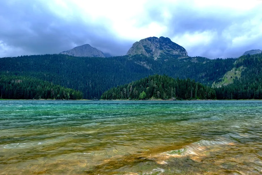 Black Lake (Crno jezero)