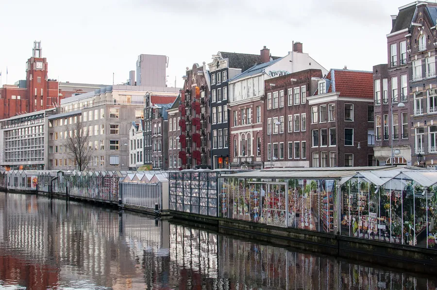 Bloemenmarkt (Floating Flower Market)