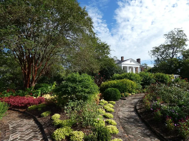 Boone Hall Plantation & Gardens