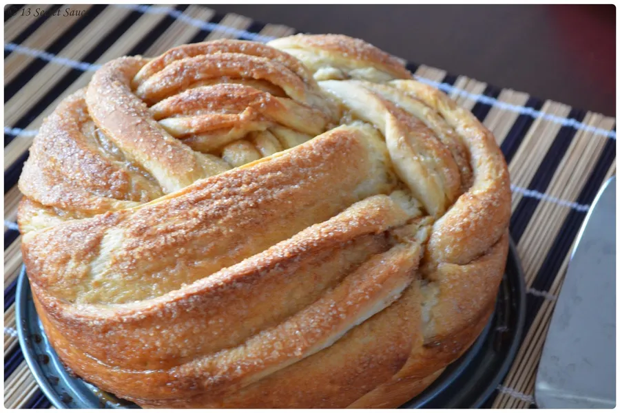 Bread & Roses Bakery