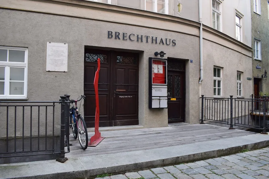 Brecht House