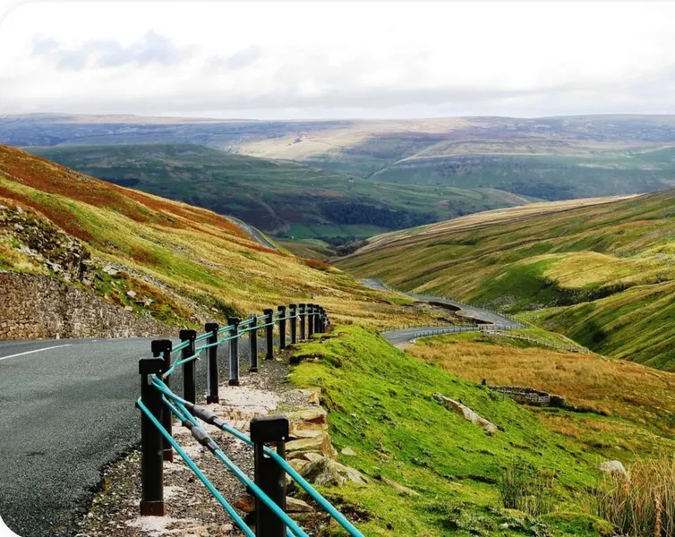 Buttertubs Pass