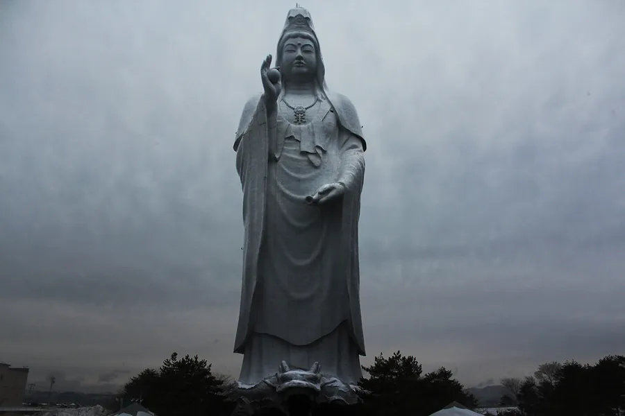 Byakue Dai-Kannon