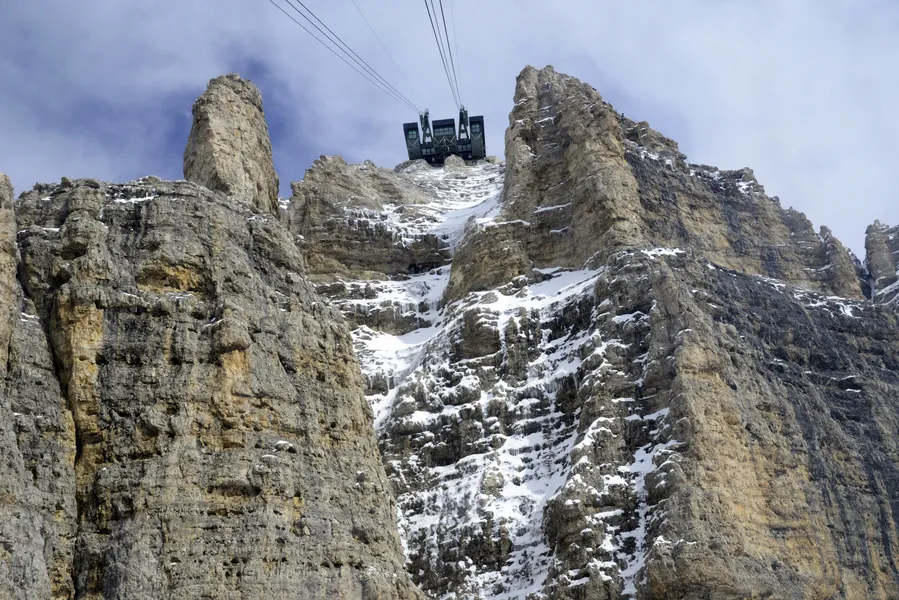 Cable Car to Pila