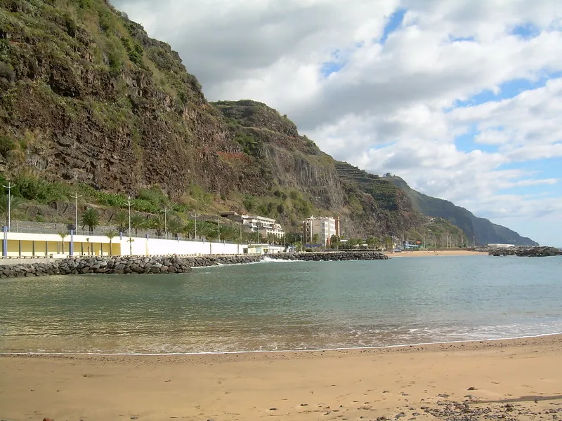 Calheta de Nesquim