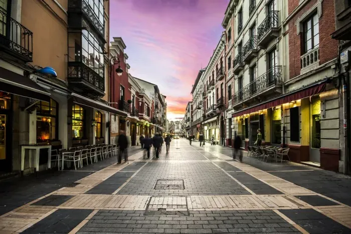 Calle Ancha