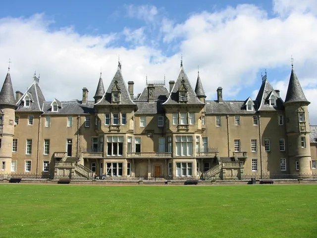 Callendar House
