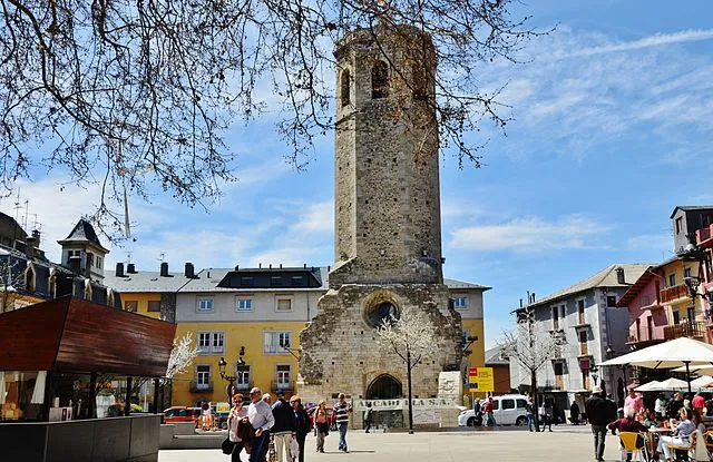 Campanar de Santa Maria de Puigcerdà