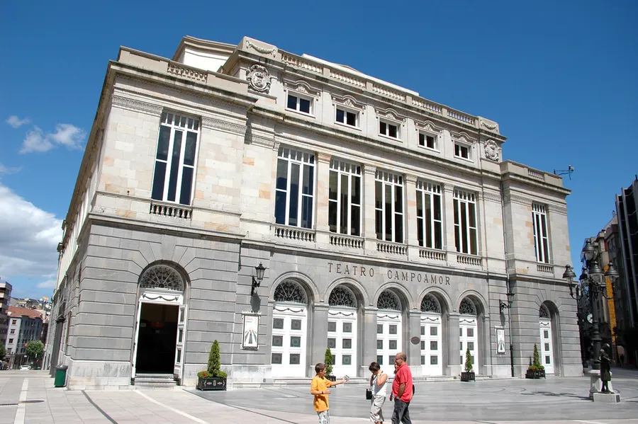 Campoamor Theater