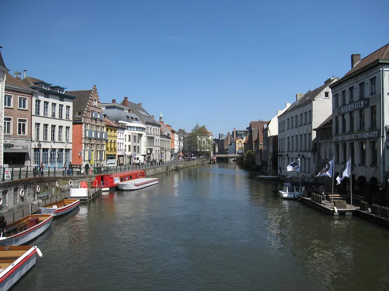 Canal Cruise